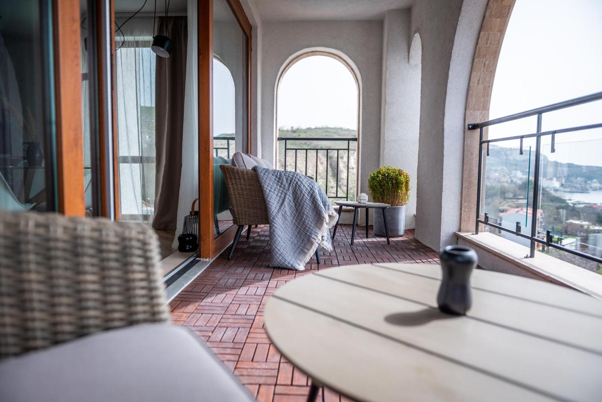 Queen'S Palace Balchik Apartment Exterior photo