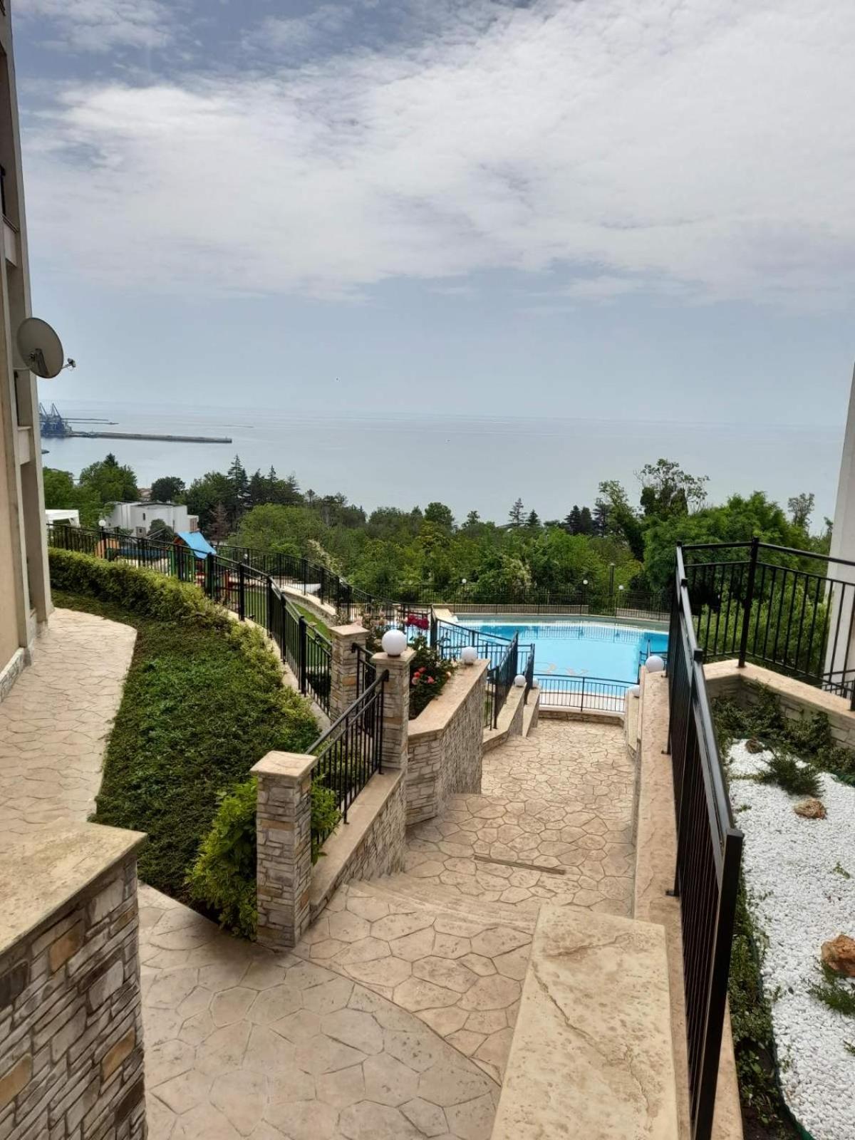 Queen'S Palace Balchik Apartment Exterior photo